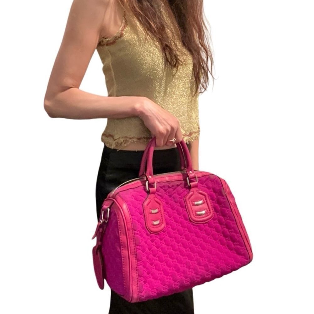 Elegant Pink Quilted Handbag - Picture 11 of 13